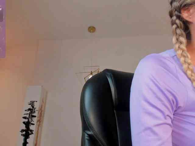 LisaFlowers webcam