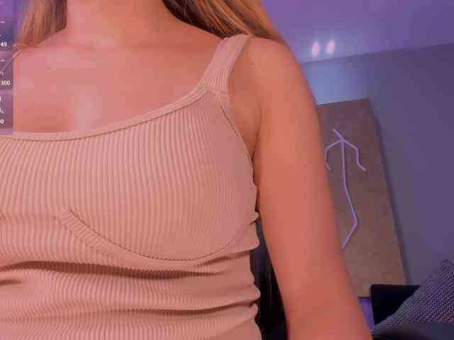 LisaFlowers webcam