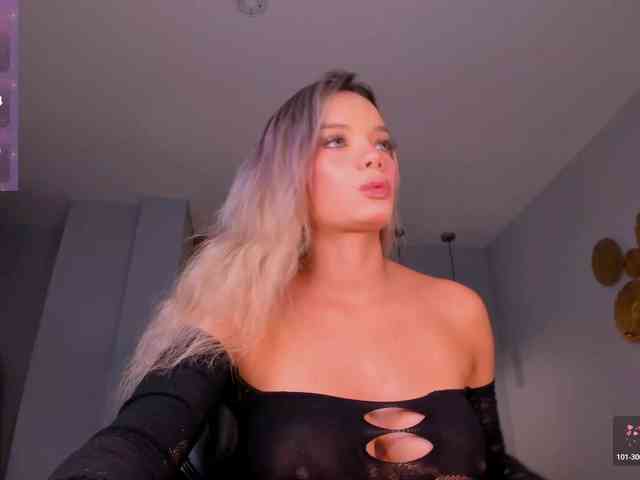 LisaFlowers webcam