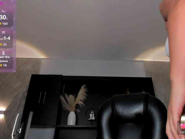 LisaFlowers webcam