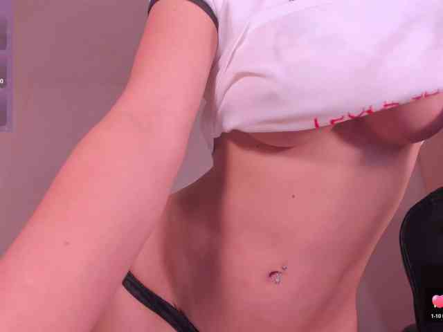 LisaFlowers webcam