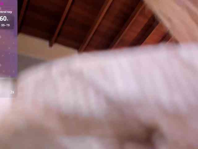 LisaFlowers webcam