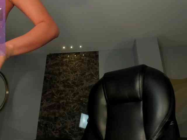 LisaFlowers webcam