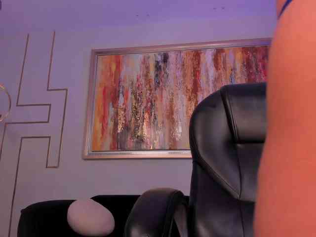 LisaFlowers webcam