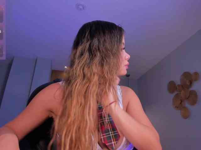 LisaFlowers webcam