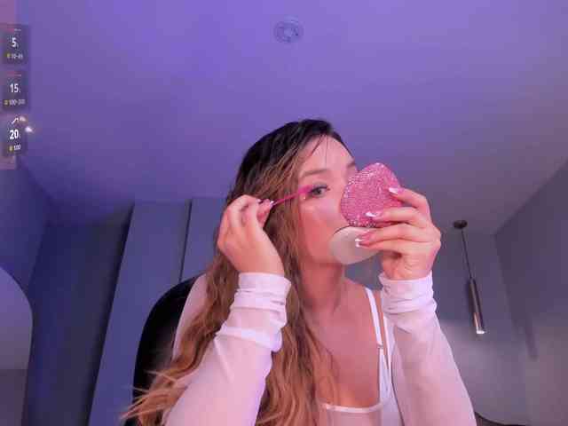 LisaFlowers webcam
