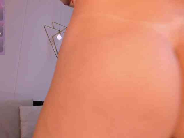 LisaFlowers webcam
