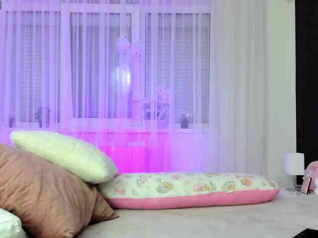aliciaglow webcam