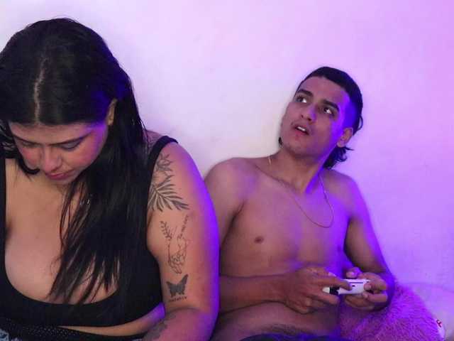 AnyRonei's BongaCams show and profile