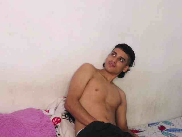 AnyRonei