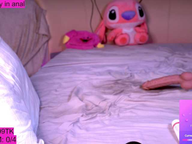 Whitewidow18 live cam on BongaCams