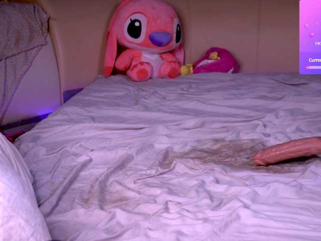 Whitewidow18 live cam on BongaCams