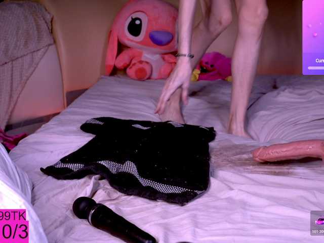 Whitewidow18 live cam on BongaCams