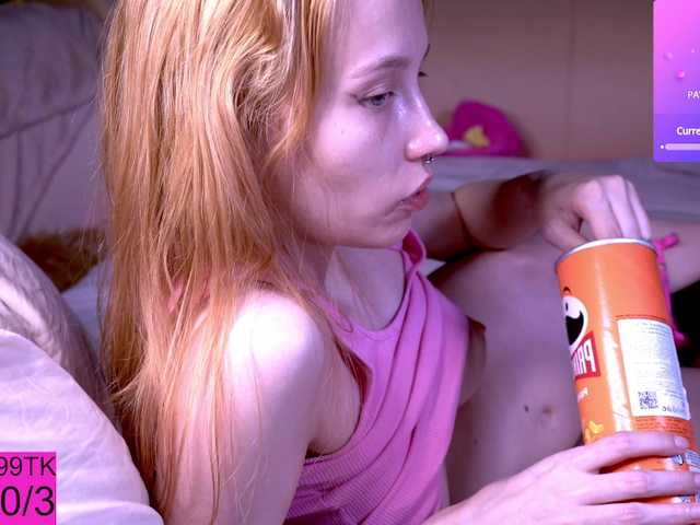 Whitewidow18 live cam on BongaCams