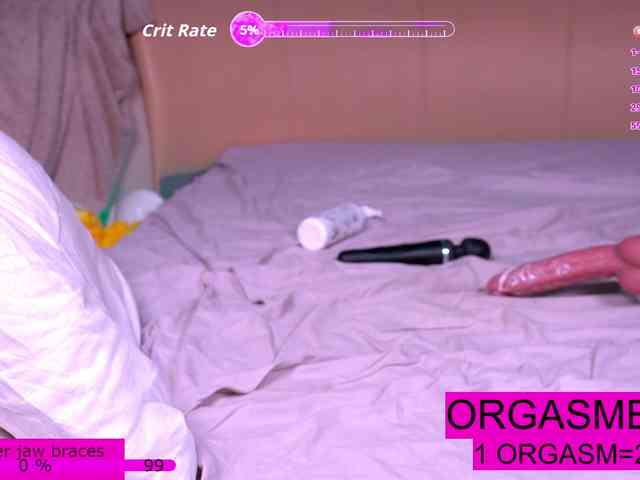 Whitewidow18 webcam