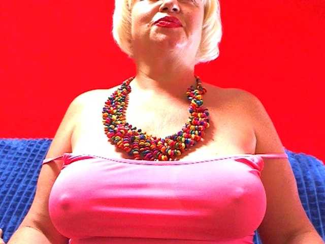 LisaViktoria live cam on BongaCams