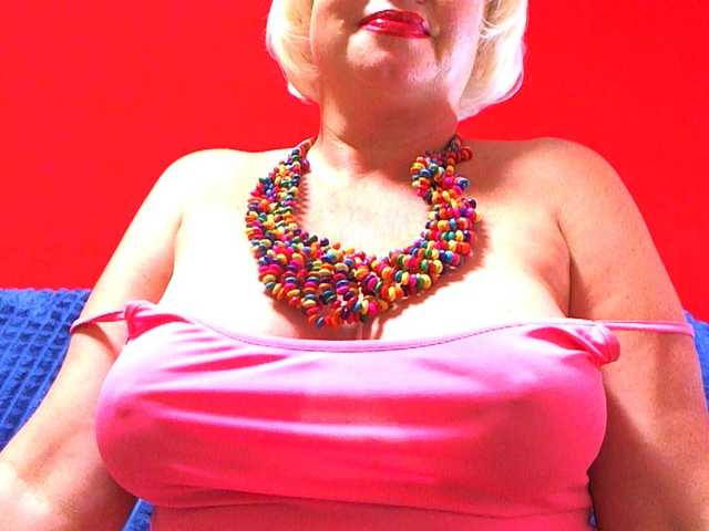 LisaViktoria live cam on BongaCams