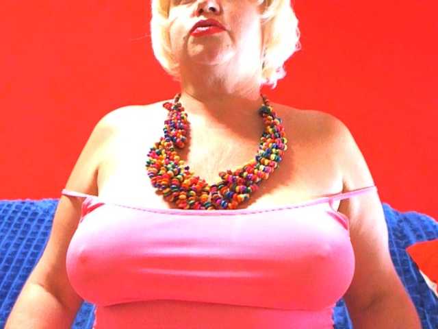 LisaViktoria live cam on BongaCams