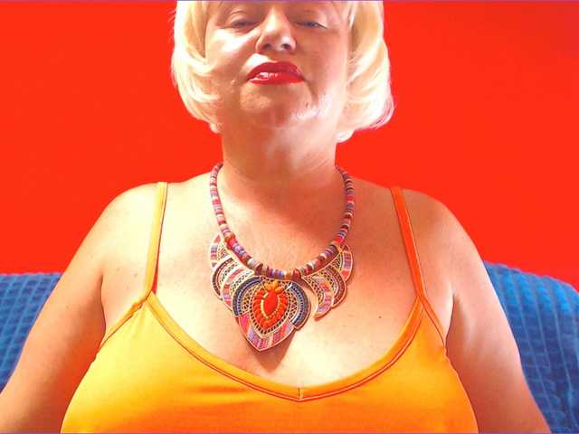 LisaViktoria live cam on BongaCams