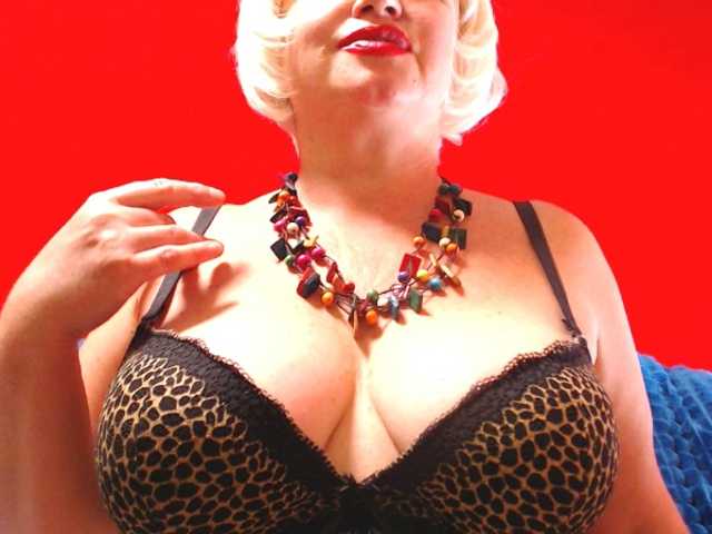 LisaViktoria – currently Offline