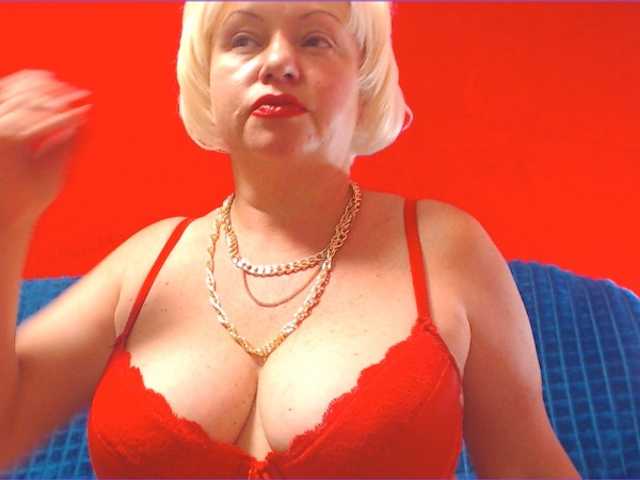 LisaViktoria live cam on BongaCams