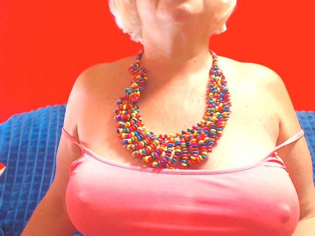 LisaViktoria live cam on BongaCams
