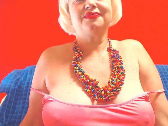LisaViktoria live cam
