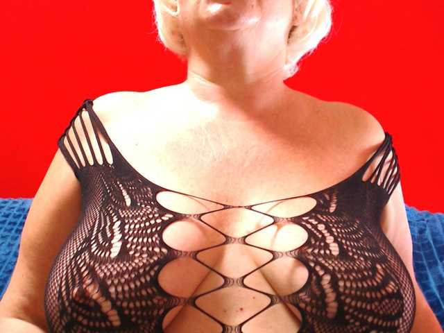 LisaViktoria live cam on BongaCams