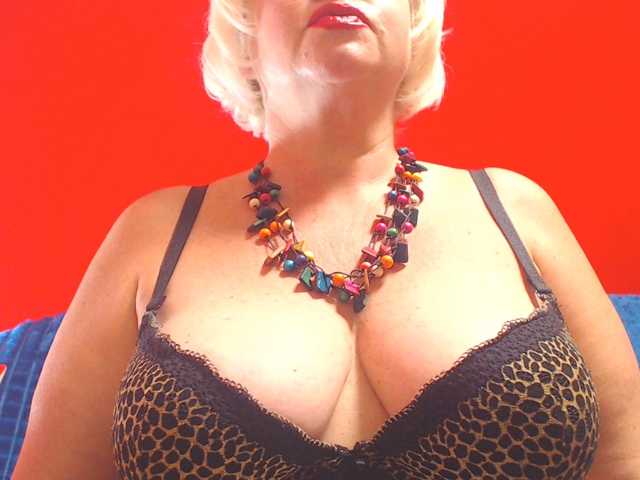 LisaViktoria live cam on BongaCams