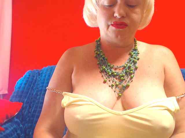 LisaViktoria webcam