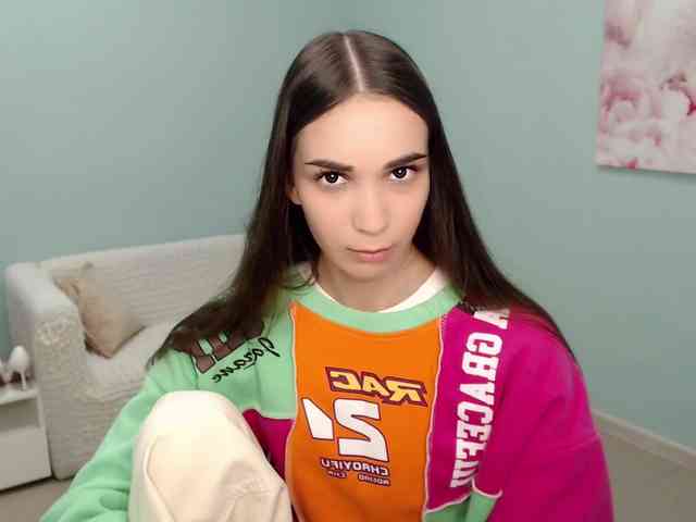 AmyJonas webcam