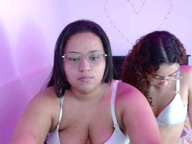 adeline-samy822 webcam