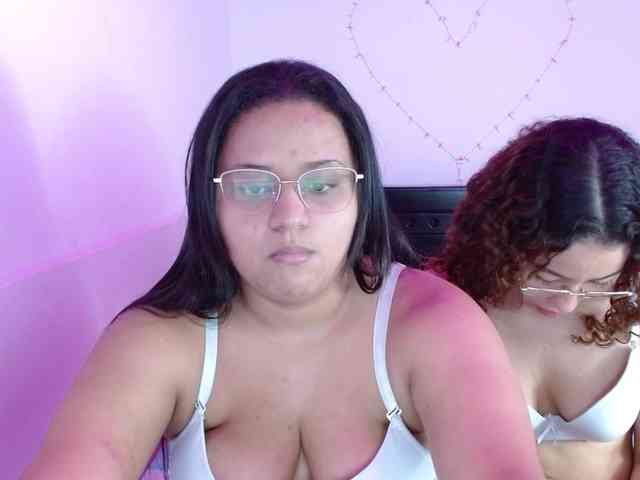 adeline-samy822 webcam