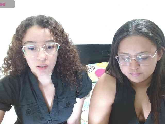adeline-samy822 webcam