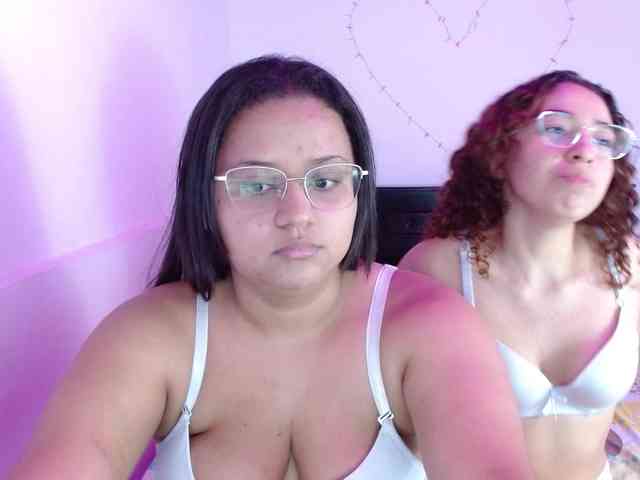 adeline-samy822 webcam