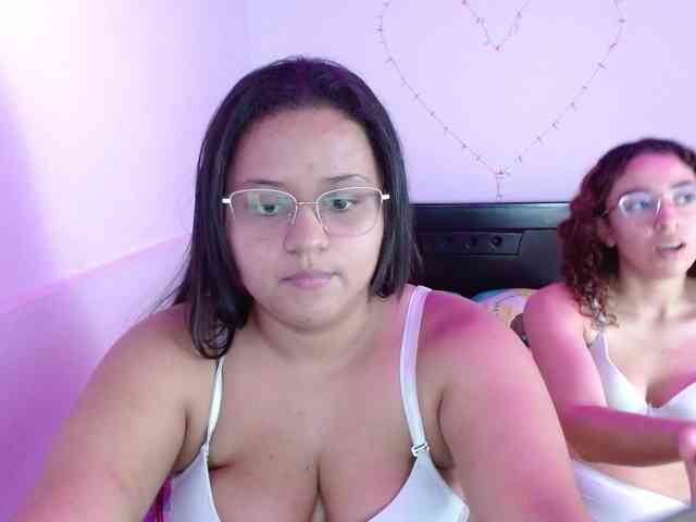 adeline-samy822 webcam
