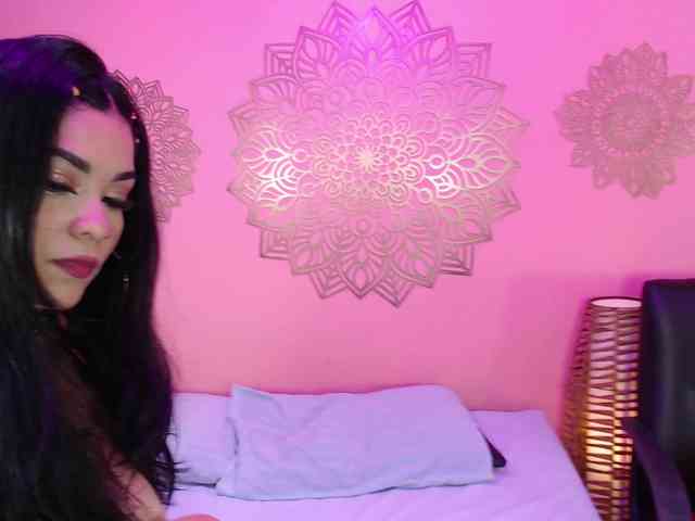 MarianaMontezz webcam