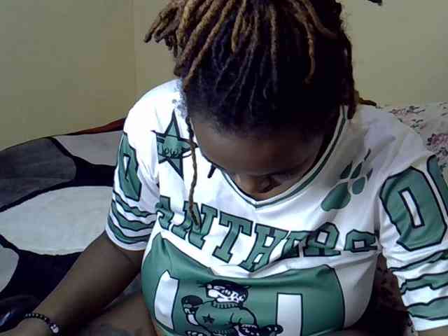 Cheerchelly webcam