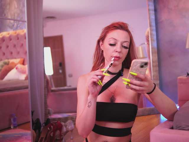 MilanaAmber webcam