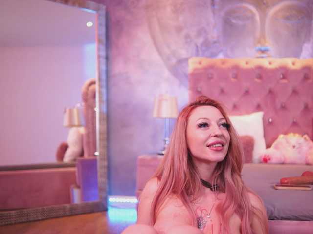 MilanaAmber live cam on BongaCams