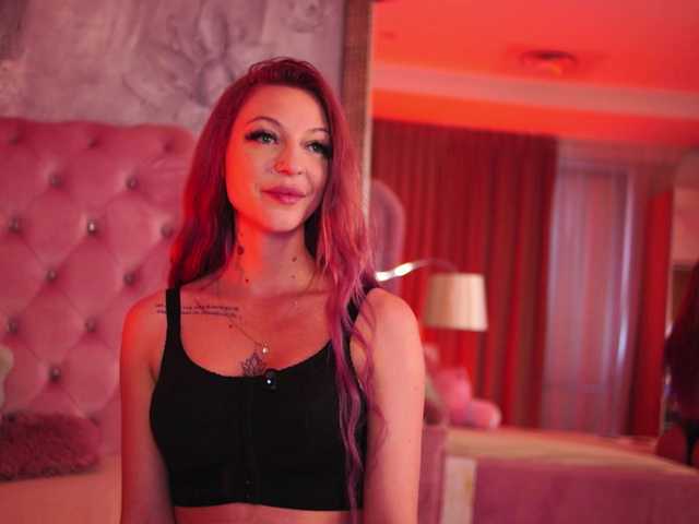MilanaAmber live cam on BongaCams