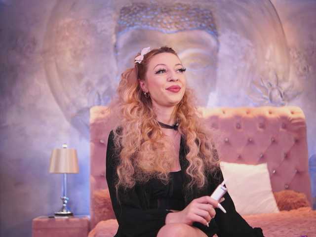 MilanaAmber live cam on BongaCams