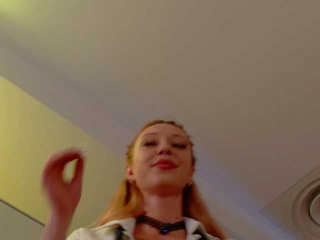 MilanaAmber webcam