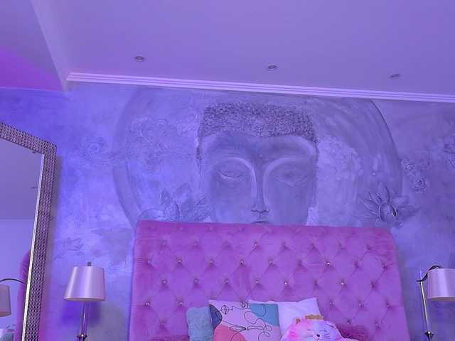 MilanaAmber webcam