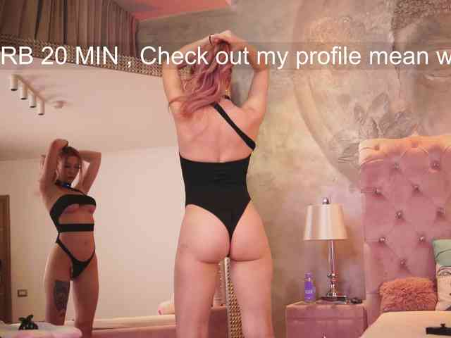 MilanaAmber webcam