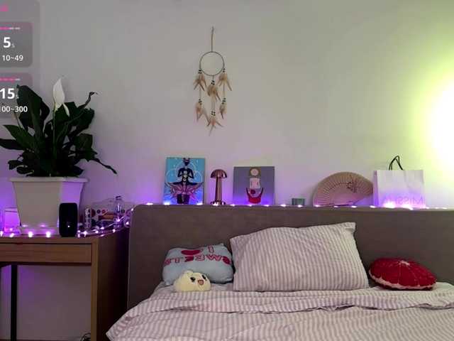 Miravine live cam on BongaCams