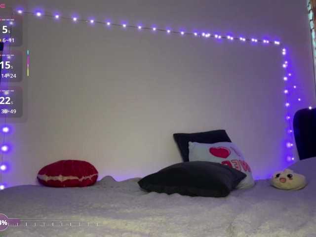 Miravine's BongaCams show and profile