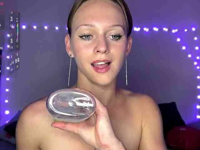 MissCherry webcam