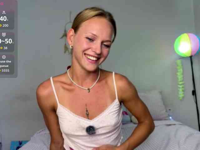 MissCherry webcam