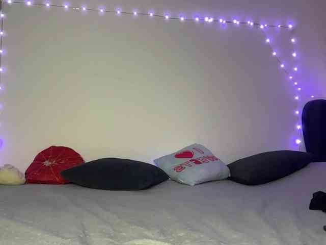 MissCherry webcam